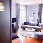 Nocleg ze śniadaniem Du Cedre 4*