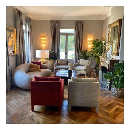 Du Cedre Bed & Breakfast