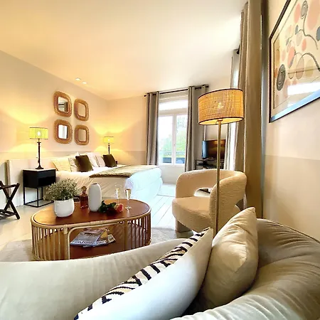Bed & Breakfast Du Cedre Honfleur